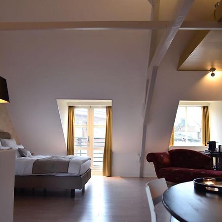 Zzzuite25 Bed & Breakfast Оостерхаут Екстериор снимка